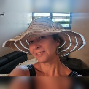 EUC - Summer Hat, Tan Weave with Clear Netting & Weaved Flowers, Bendable Brim